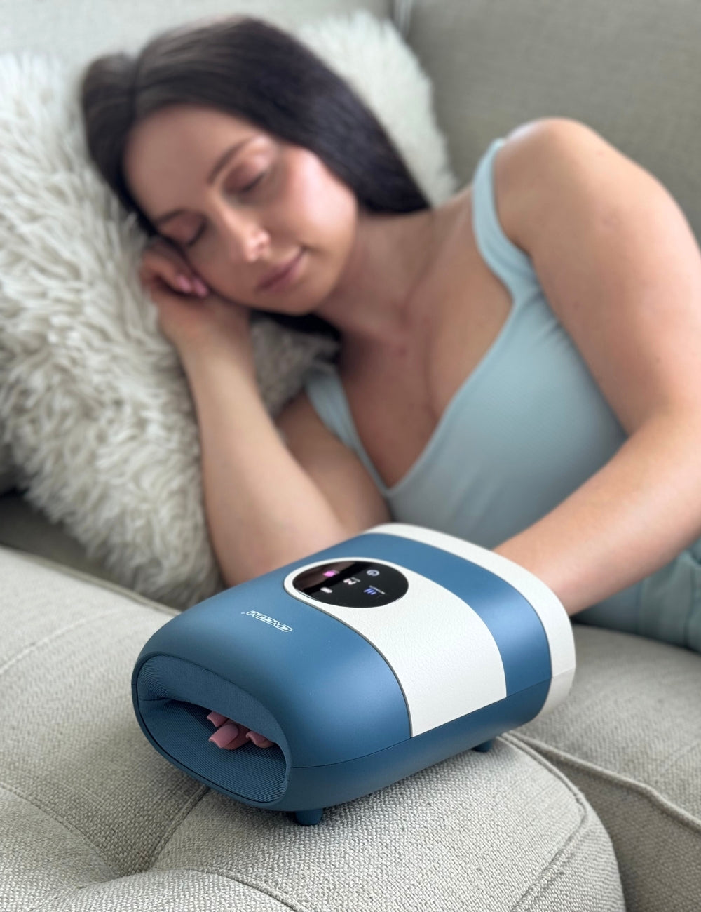 CINCOM Comfort Hand Massager CM-088H (3 Colors)